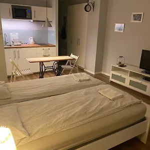  Apartament B&B Apartman Eger